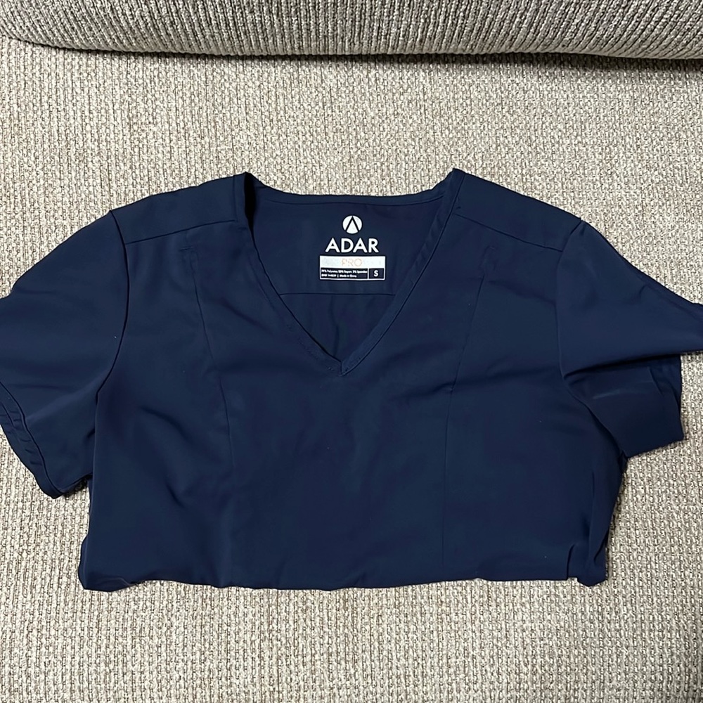 Adar pro navy scrub set